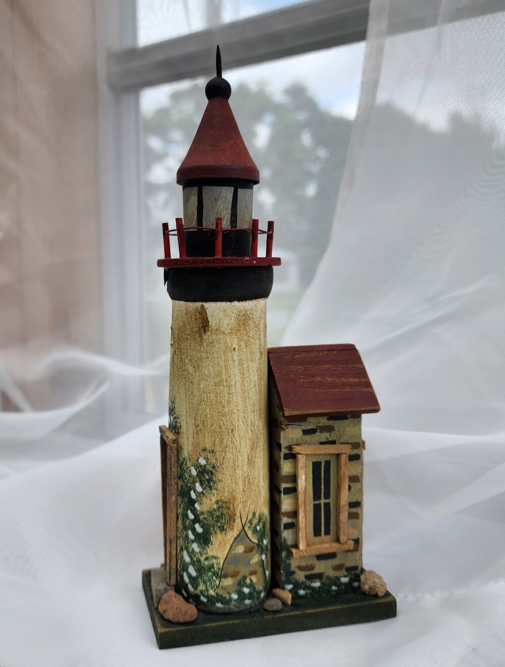Folk Art Wooden Light House Hand Painted Nice Detail Primitive Country